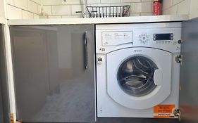 Entire Apartment By City Centre & Harbourside